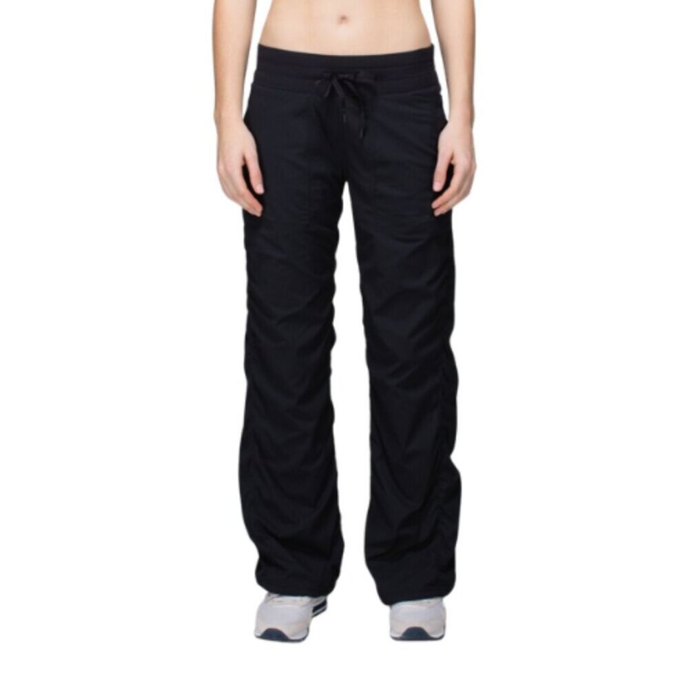 Lululemon Womens Size 12 Lined Dance Studio Pant In Black